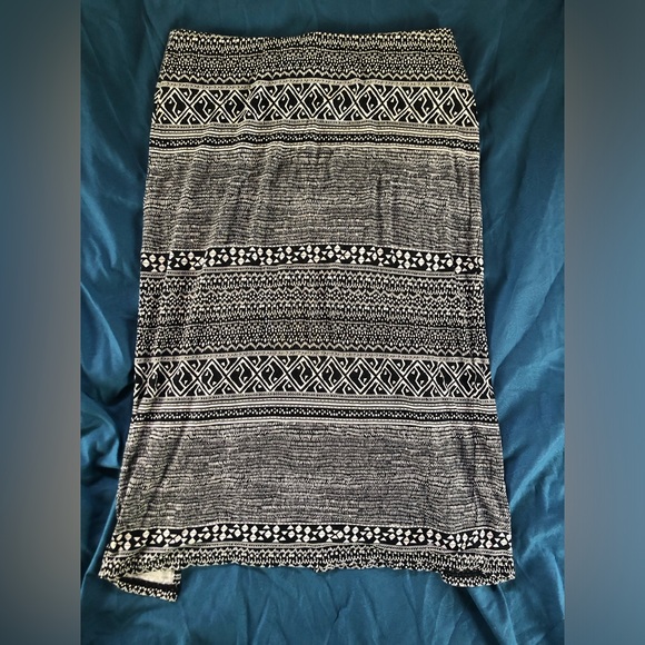 Body con skirt - Picture 5 of 5